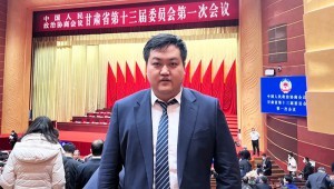 1��16������Э����ʡʮ����һ�ξۻ����ר��Э����������ʡ��ЭίԱ��ʡ����������ϯ���������ǲ���ˮ���Ŷ��³�������λᲢ������