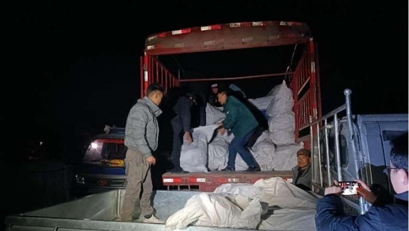 �������| �������ǲ���ˮ���������鱬��24Сʱ�ڽ��߳����������͵�����Ⱥ������