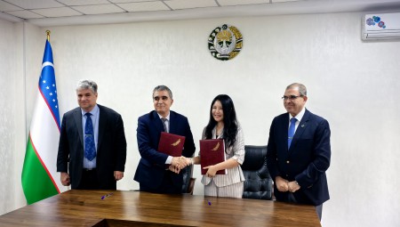 9��9����11�����������ǲ���ˮ���Ÿ߼����ܲô޾����������ǲ���ˮ���ǹ�˾һ����������ȱ��˹̹���Ӫҵ��ί���������������ȱ��˹̹ˮ����������ˮ�������о�������ǩ����������������¼��