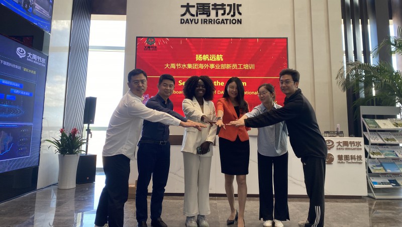 �����﷫�������������������ǲ���ˮ����������Ա����ѵ